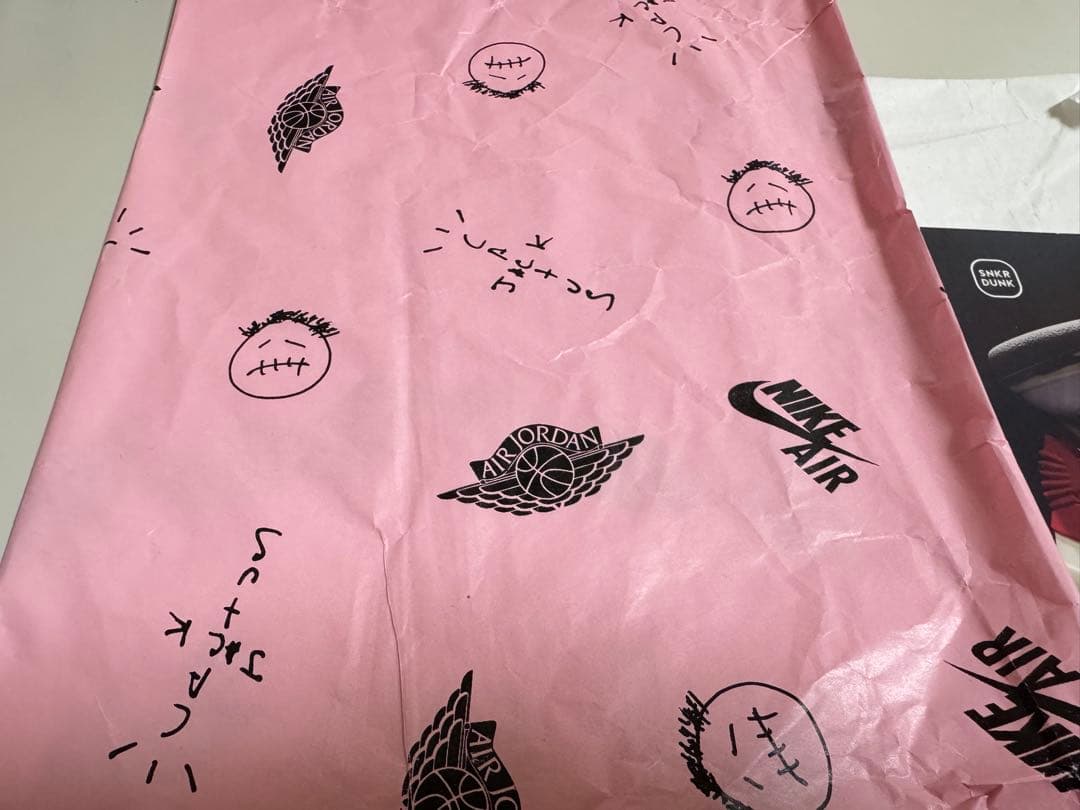 【NIKE】Travis トラビス AIRJORDAN1 Canary カナリー