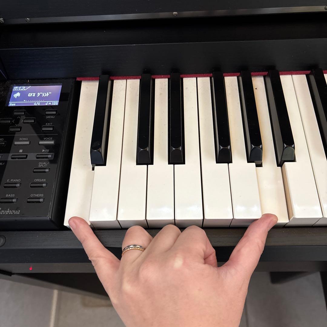 YAMAHA 電子ピアノ 黒 椅子付き