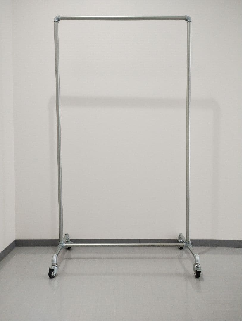 #821-12ガス管ハンガーラック×2