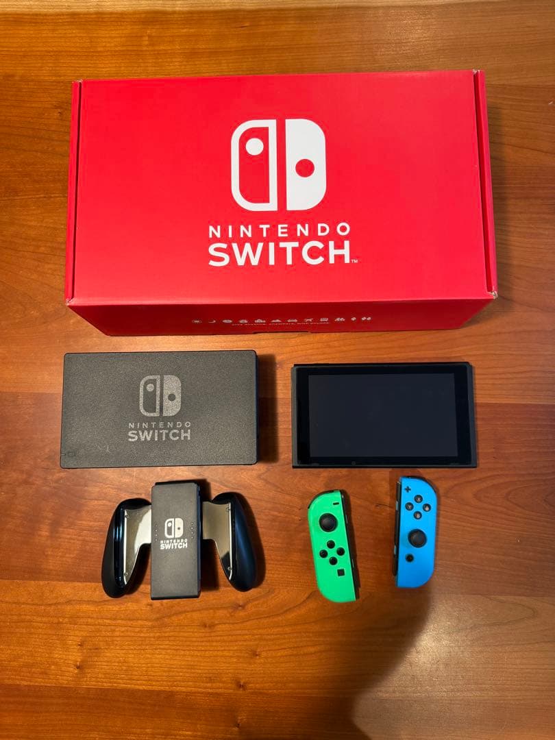 Nintendo Switch【カラー:ネオンブルー・ネオングリーン】