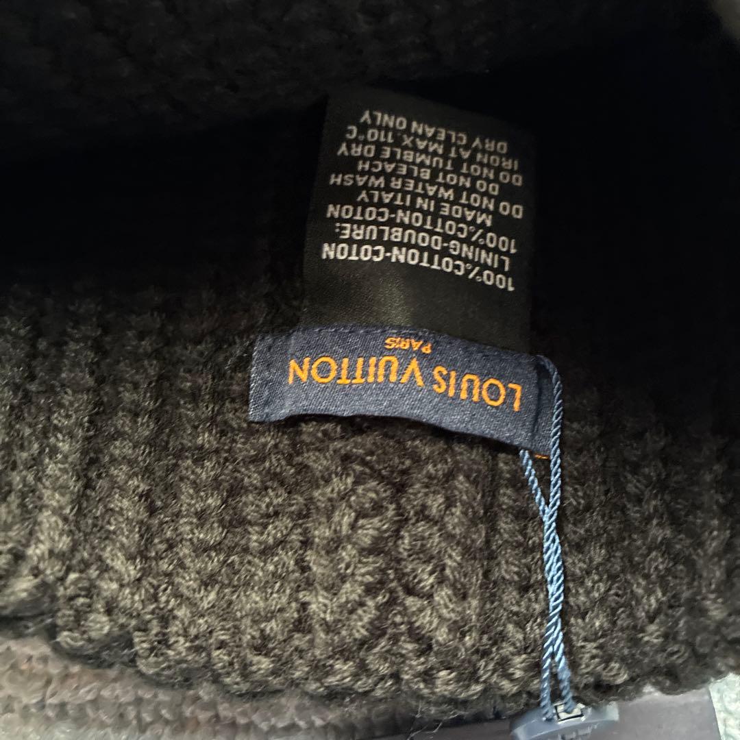 LOUIS VUITTON ブラック ニット帽