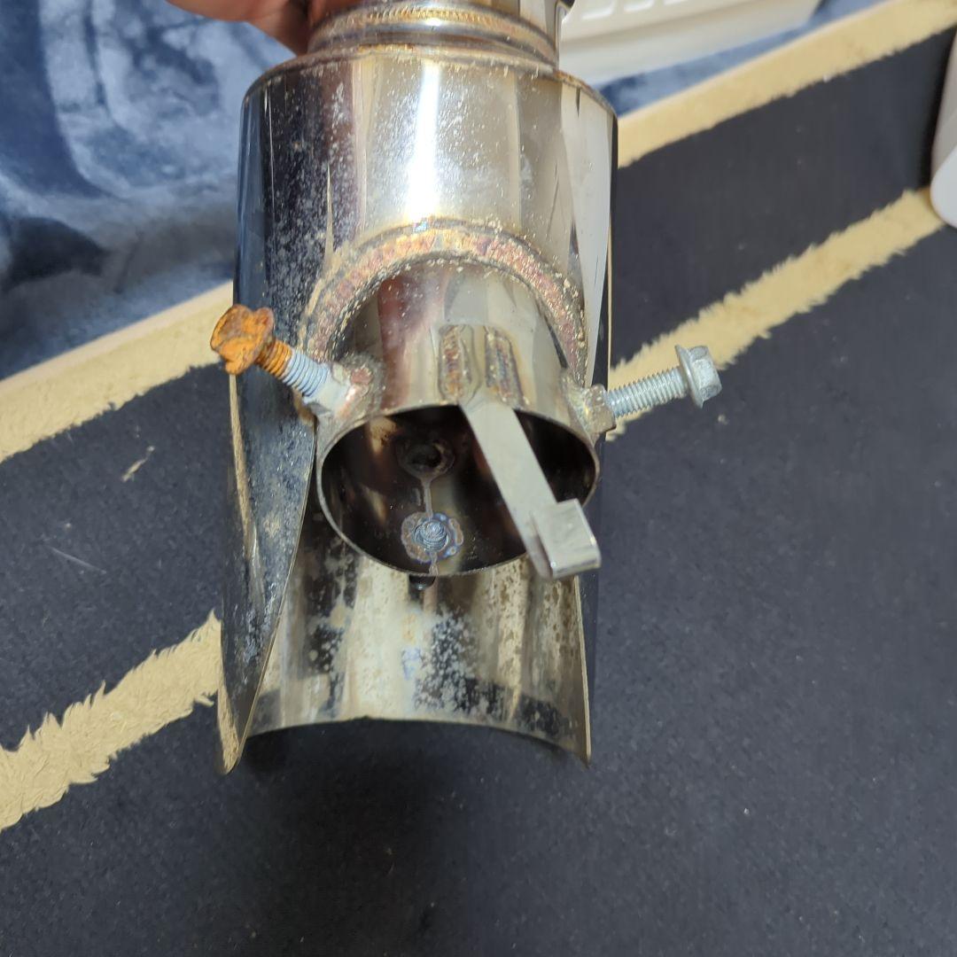 マサイの戦士 200系ハイエース テムテクノマフラーカッター