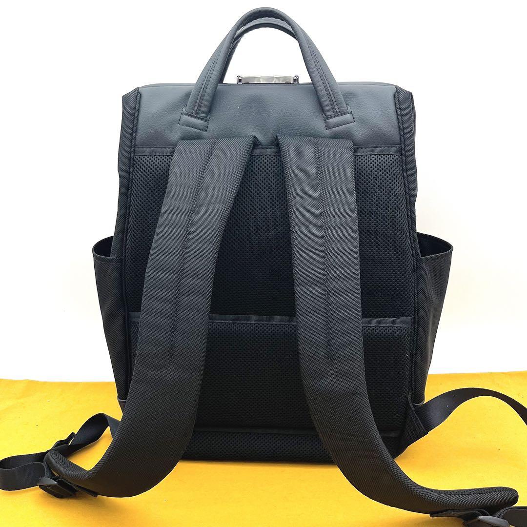 ✨未使用に近い✨ARTPHERE アートフィア　ダレスバッグ　リュック　黒