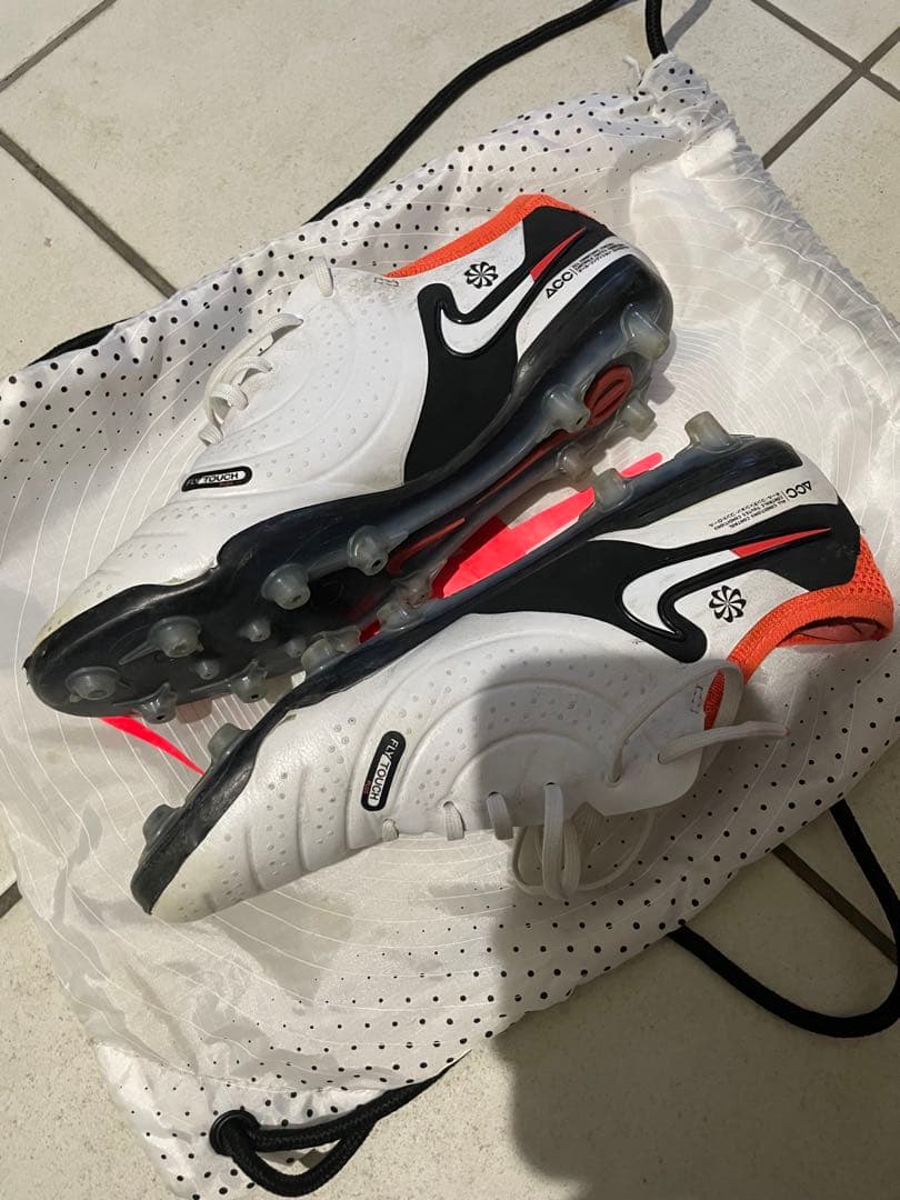 Nike ティエンポ レジェンド 10 エリート AG-PRO