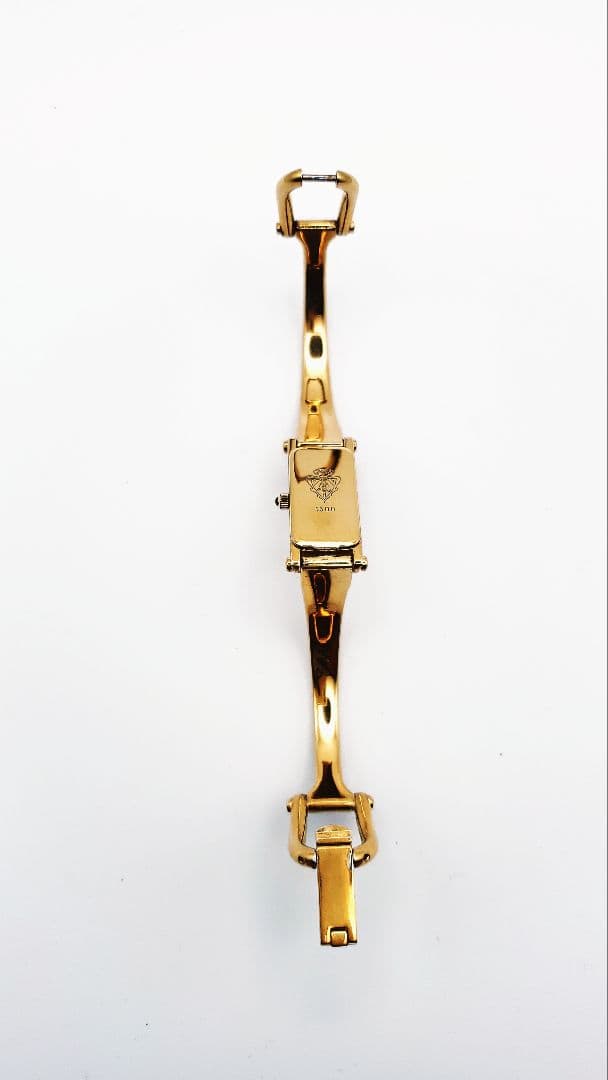 良品。GUCCI グッチ1500ゴールド