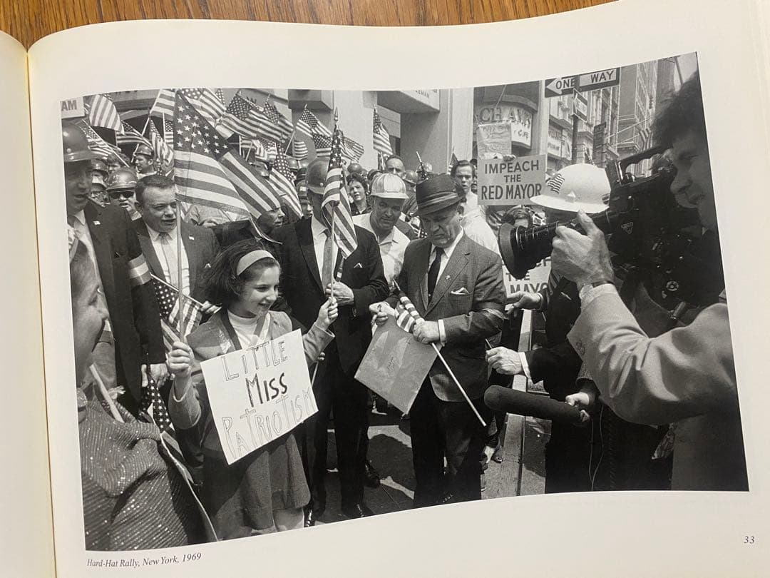 Garry Winogrand 『Public Relations』