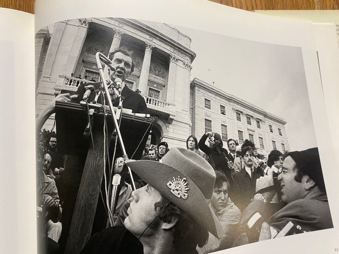 Garry Winogrand 『Public Relations』