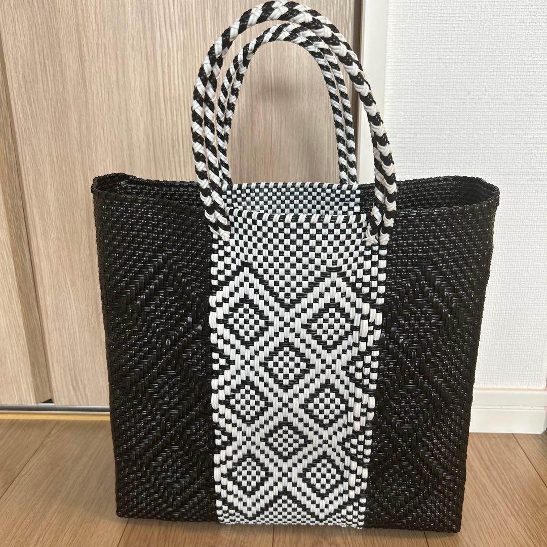 レトラ　メルカドパック　 黒白