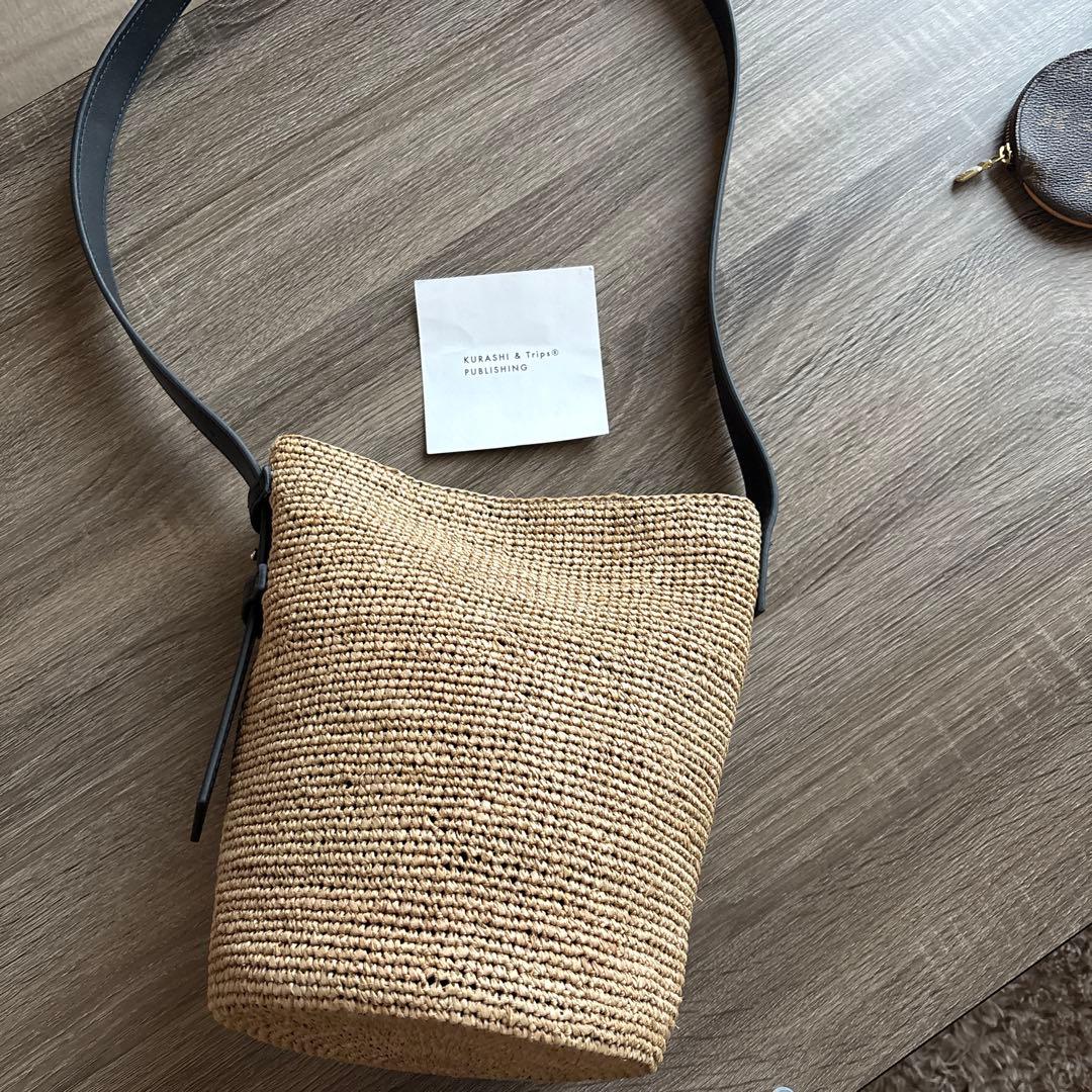 北欧暮らしの道具店❤️ラフィアのショルダーバック　2025
