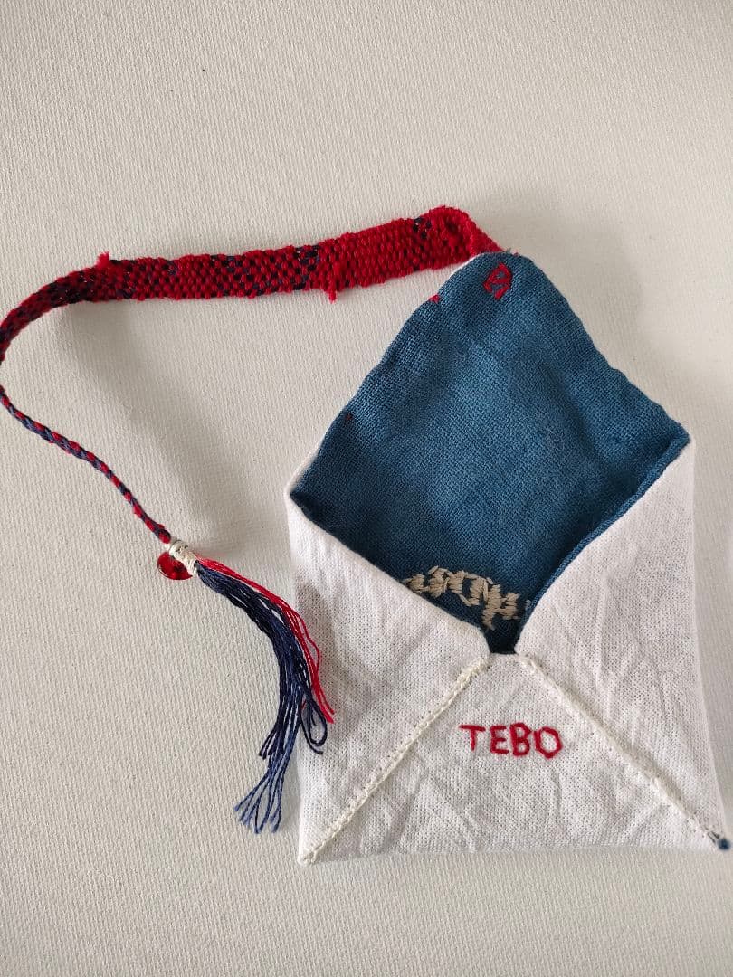 め*。様 【猫刺繍】三徳袋　ポテチくう猫