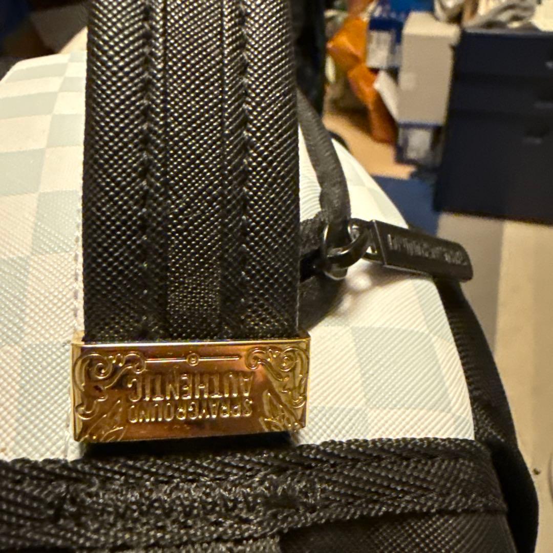 SPRAYGROUND サメデザイン バックパック