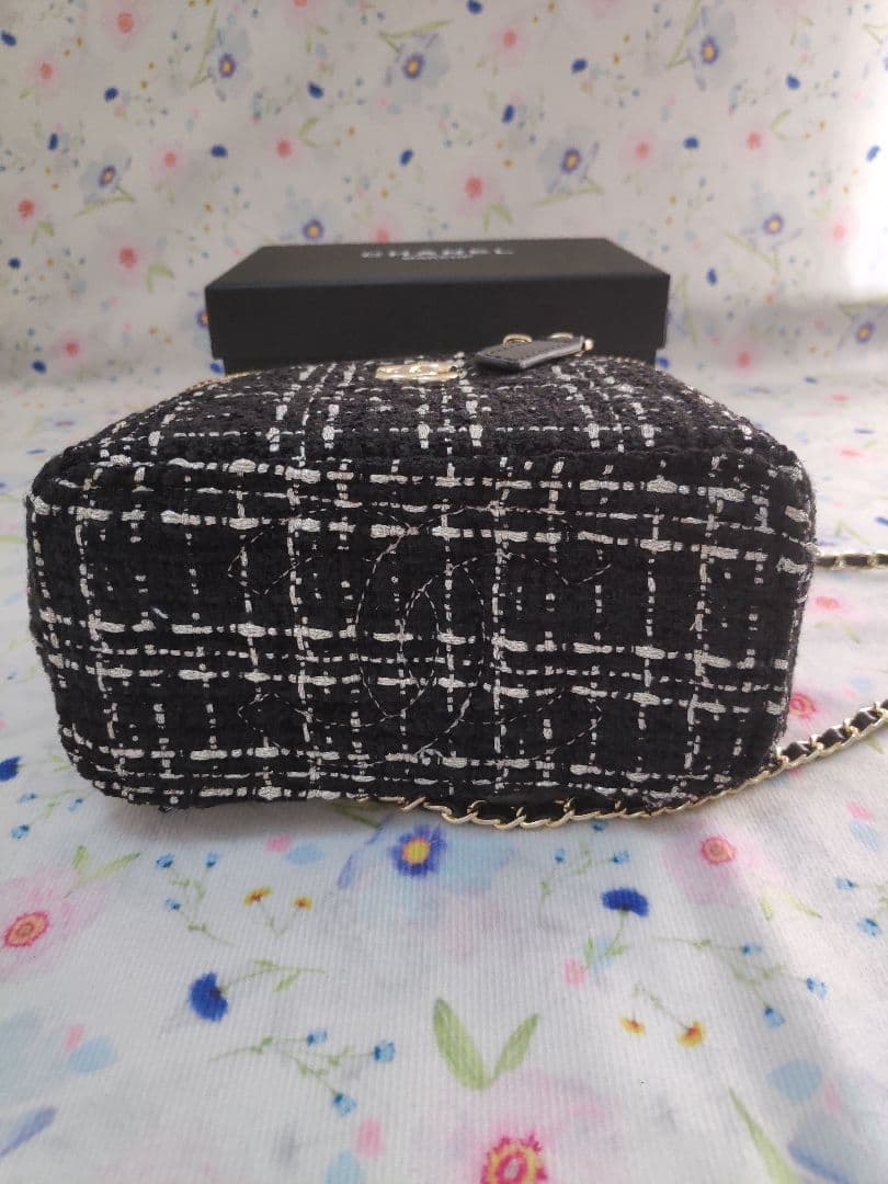 シャネル ツイード チェーンショルダーバッグ ノベルティ