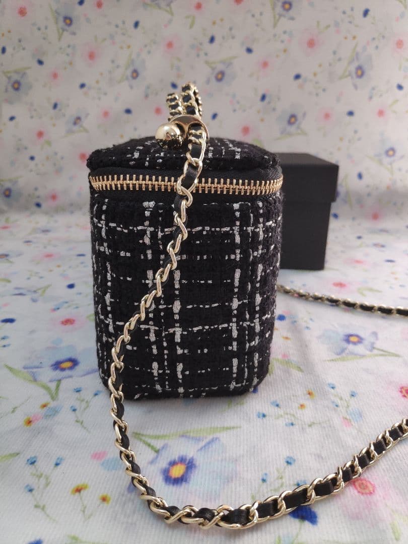 シャネル ツイード チェーンショルダーバッグ ノベルティ