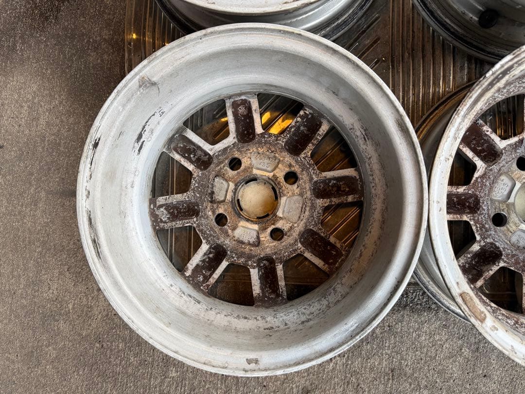 ローバー　ミニ　純正アルミホイール　12インチ　8スポーク