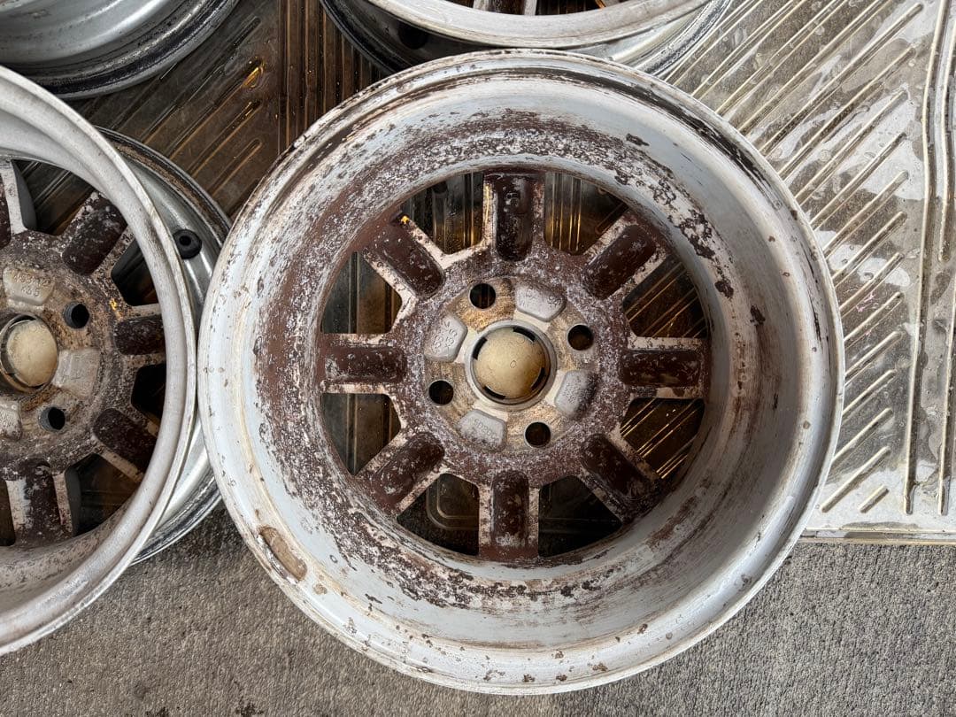 ローバー　ミニ　純正アルミホイール　12インチ　8スポーク