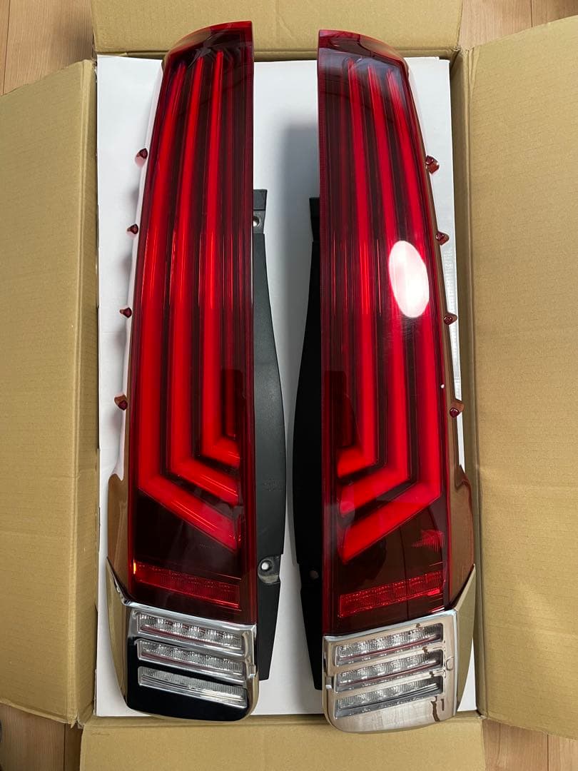 ノア　ヴォクシー　TOM'S トムス　テール