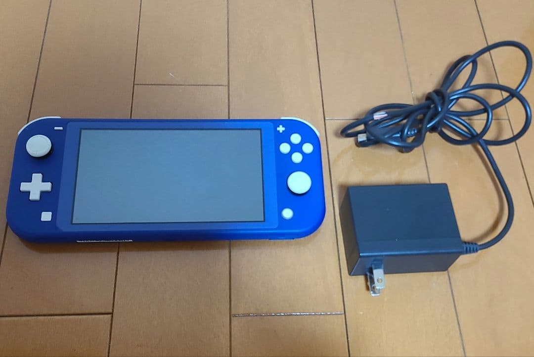 Nintendo Switch Lite ブルー HDH-001 【ジャンク品】