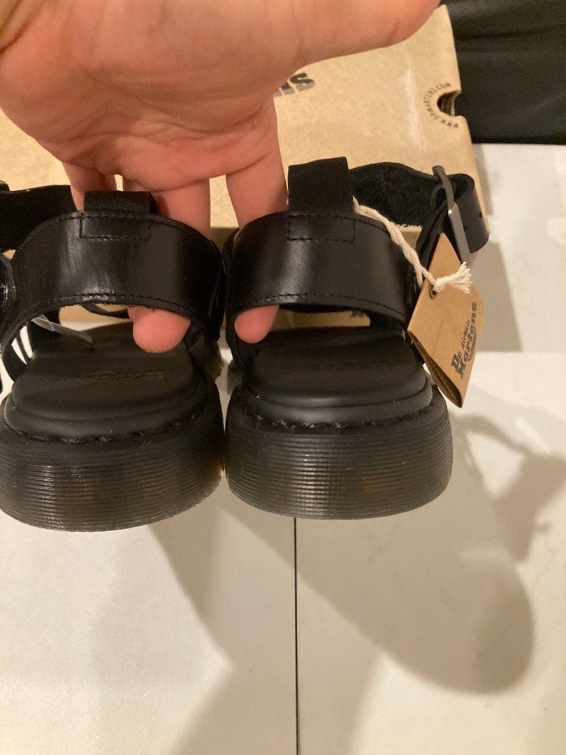 新品 Dr.Martin レザーサンダル GRYPHON 定価2.3万円 黒