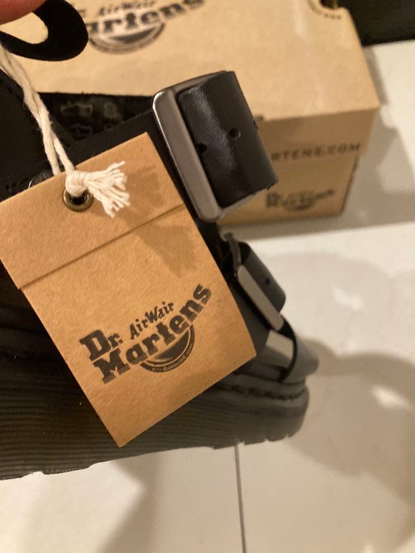 新品 Dr.Martin レザーサンダル GRYPHON 定価2.3万円 黒