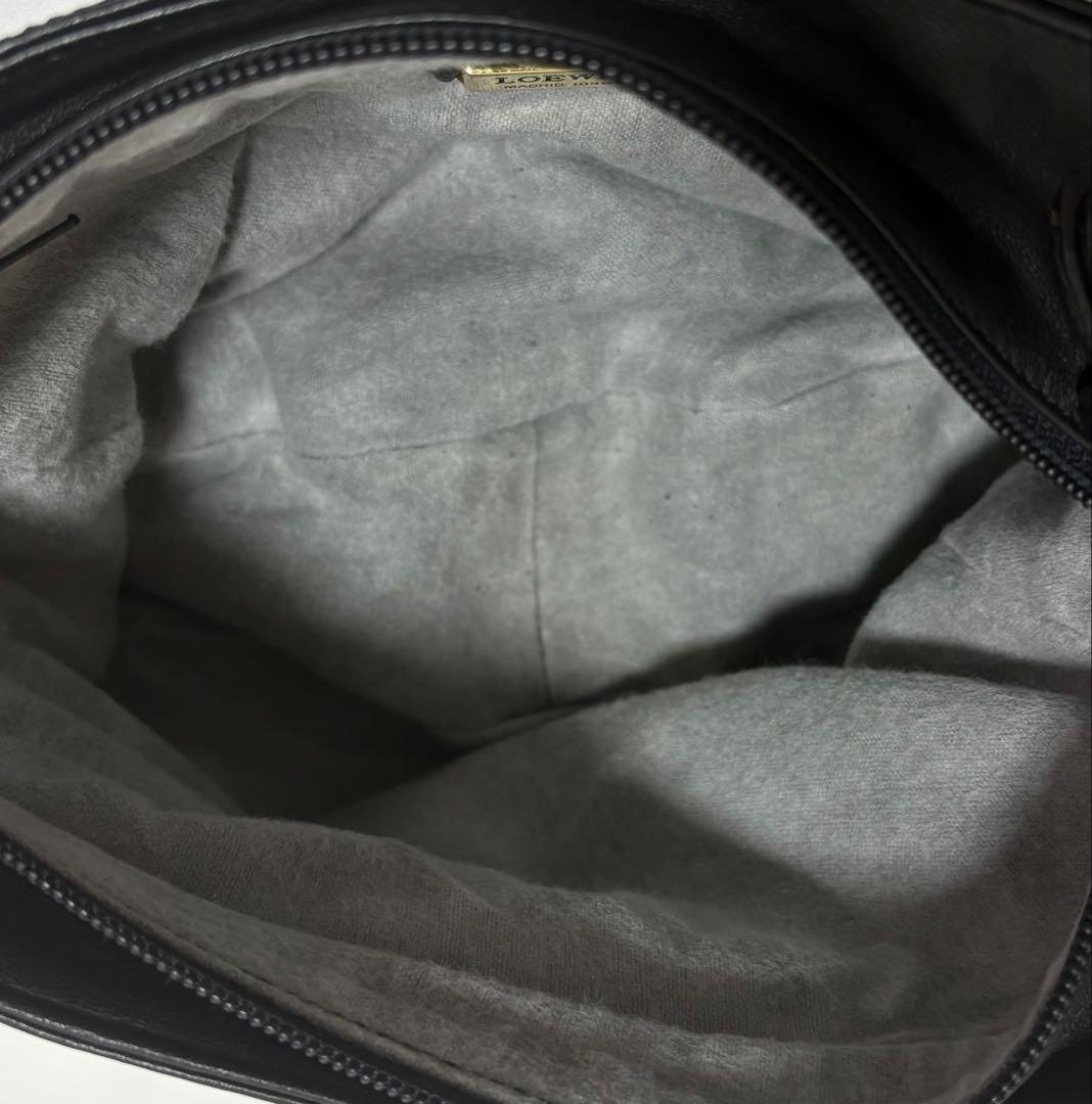 LOEWE アナグラム ナッパレザー 半月 ショルダーバッグ ヴィンテージ 黒