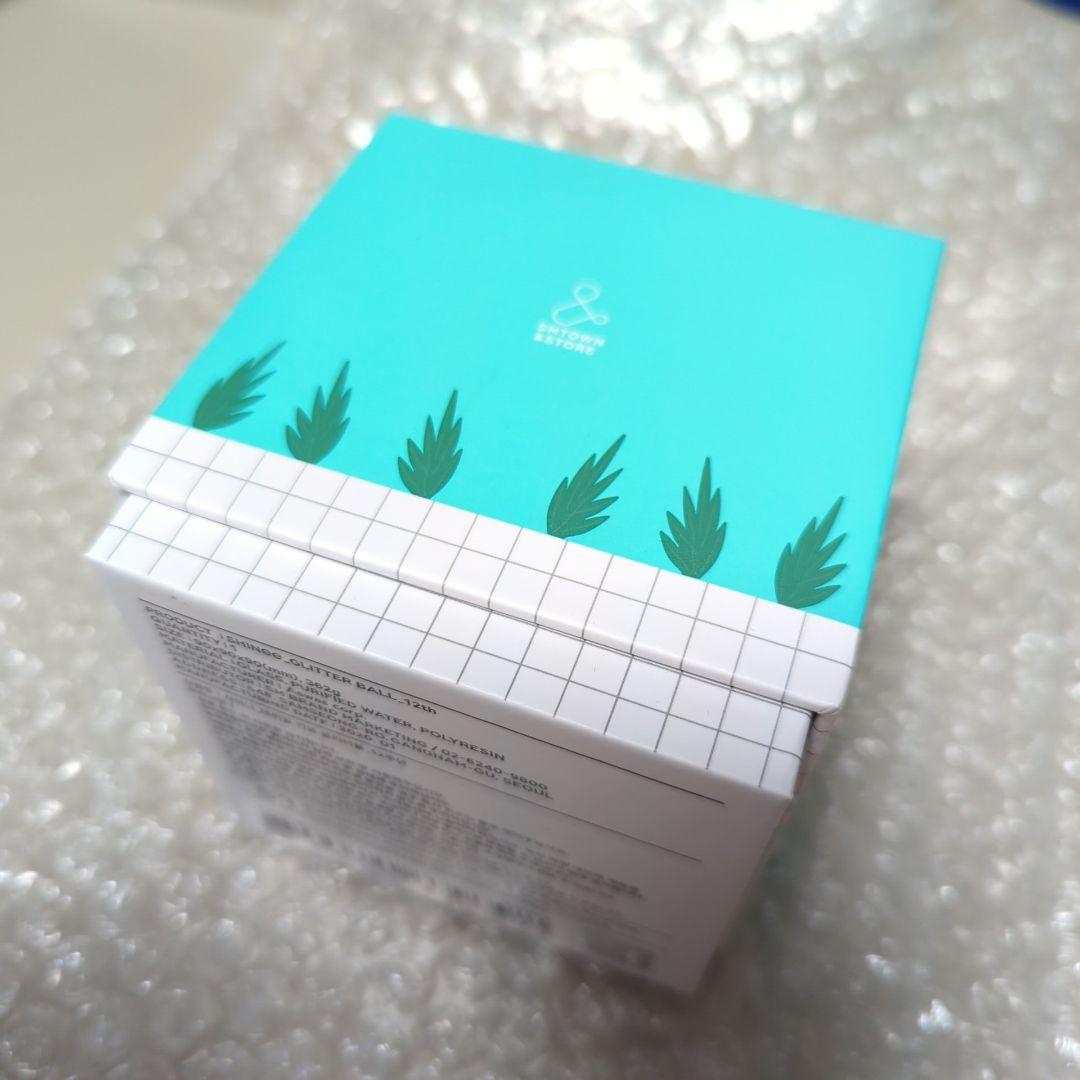 SHINee　デビュー12周年記念グッズ　グリッターボール　スノードーム