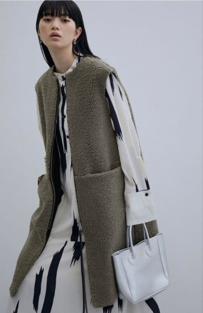 ADAM ET ROPE' アダムエロペ ボンディングボアベスト