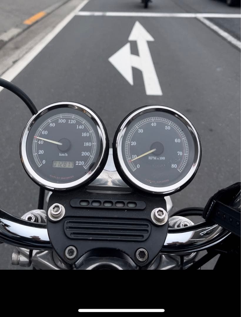 xlh883/1200 スポーツスター 純正スピードメーター　タコメーター