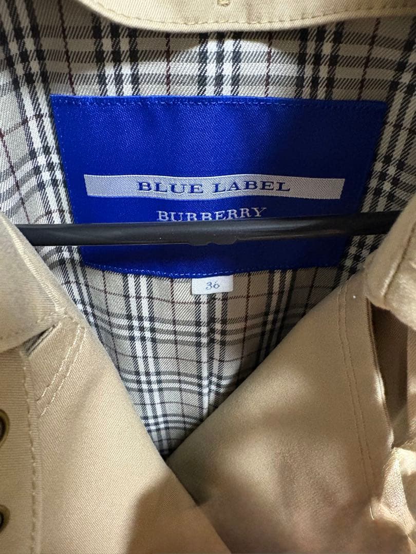美品バーバリーブルーレーベル　トレンチコート