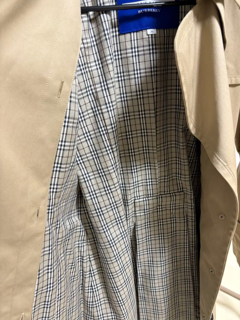 美品バーバリーブルーレーベル　トレンチコート