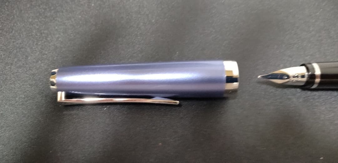 エラボー金属軸　ライトブルー　SB