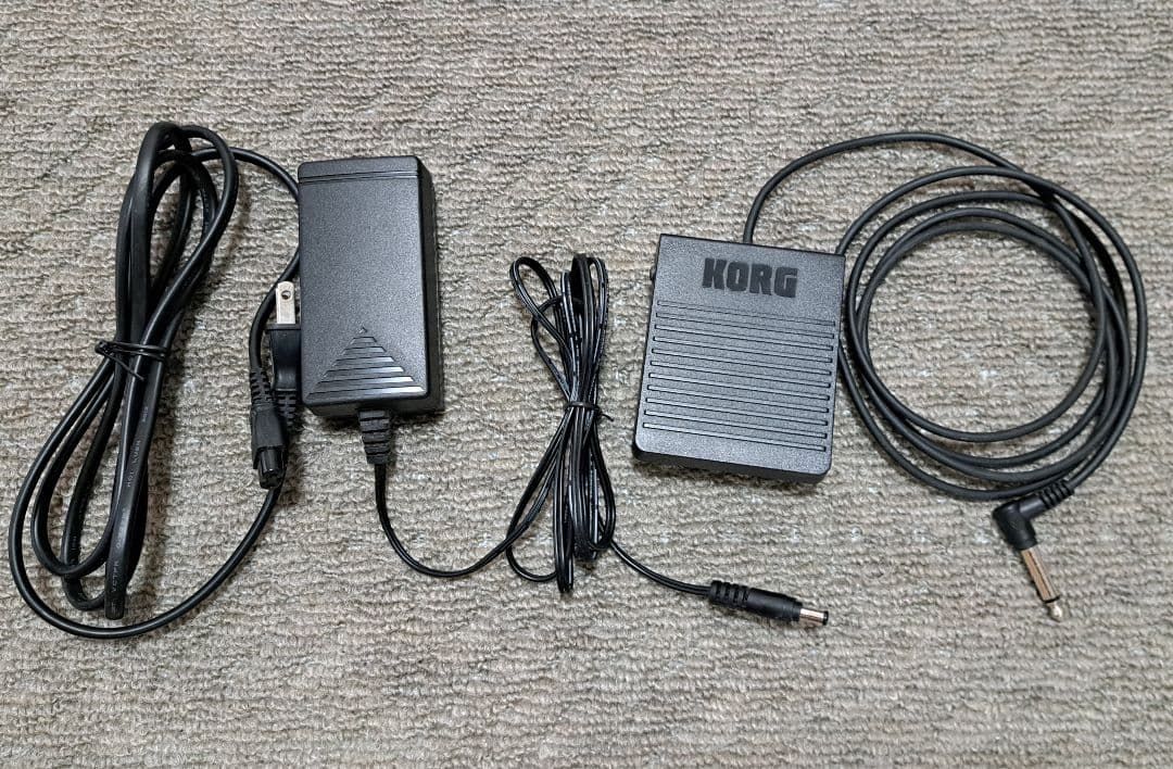 【美品】KORG X50 シンセサイザー 61鍵盤（ベロシティ対応）