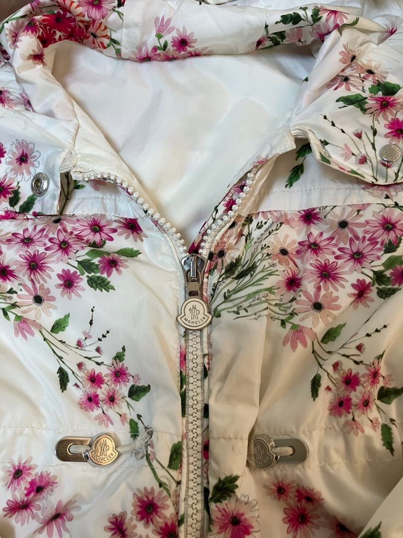 モンクレールジャケット