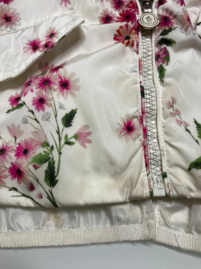 モンクレールジャケット