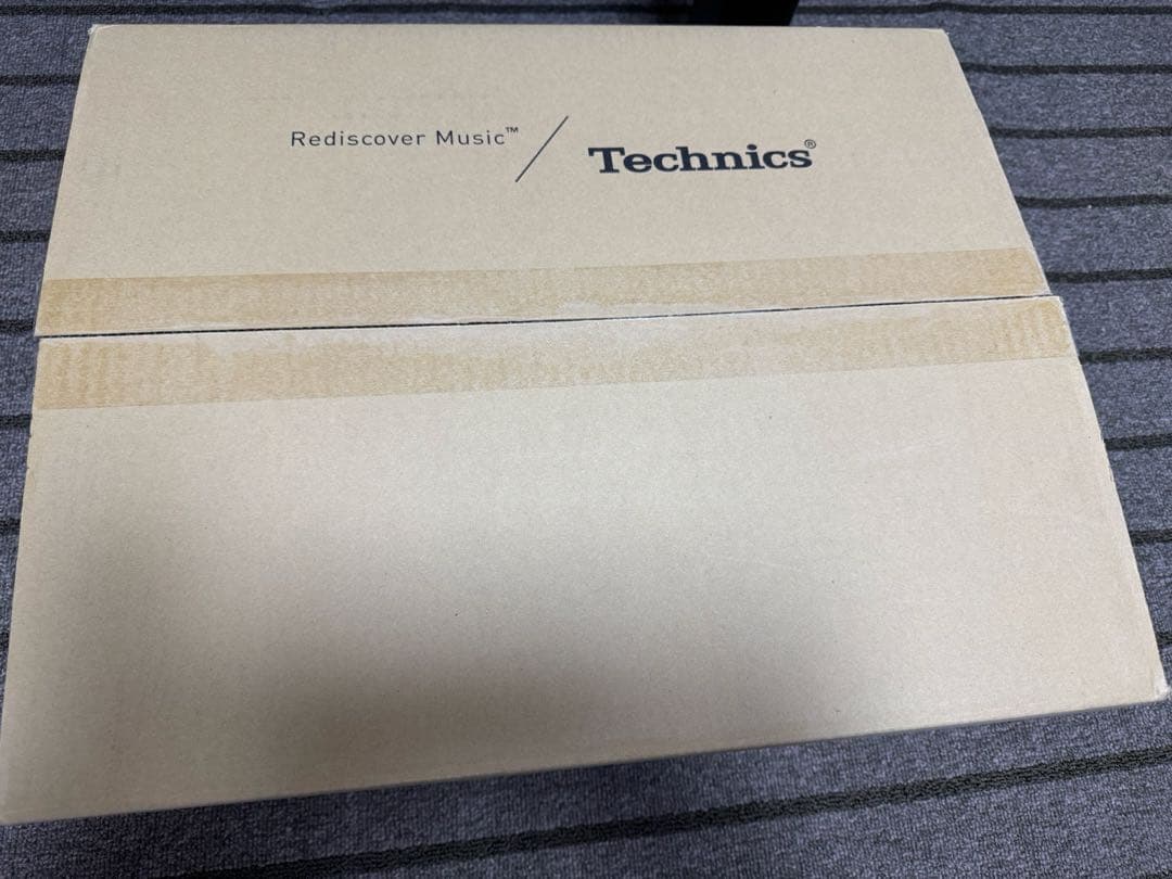 テクニクス　Technics SL-1200MK7-Sターンテーブル