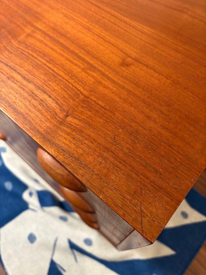 北欧ヴィンテージ チーク 4段チェスト　デンマーク