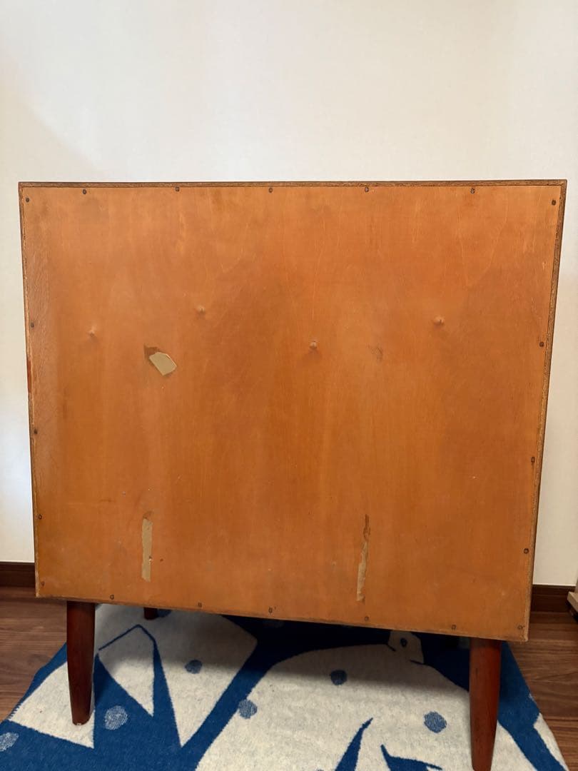 北欧ヴィンテージ チーク 4段チェスト　デンマーク