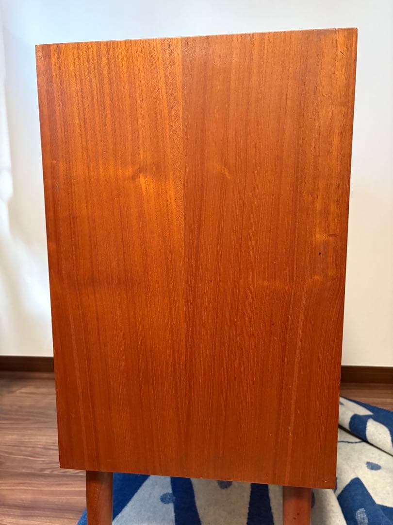 北欧ヴィンテージ チーク 4段チェスト　デンマーク