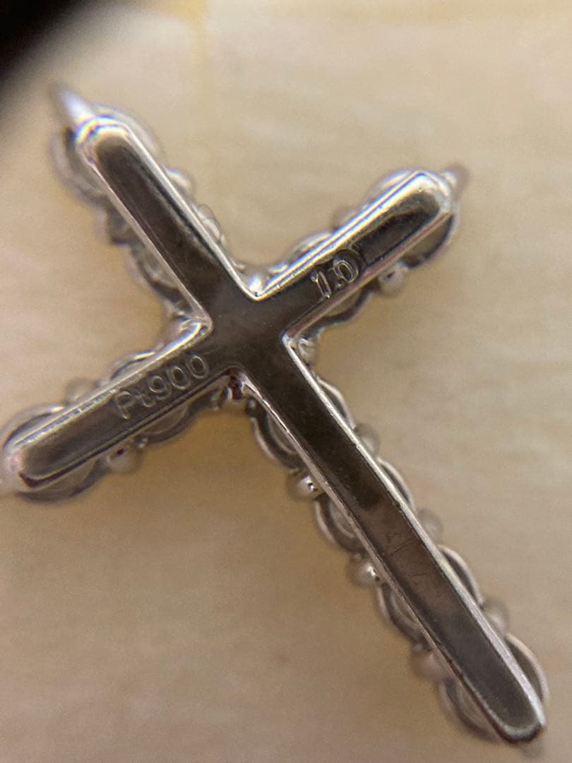 澪*様 pt900 ダイヤモンド　ネックレストップ　クロス