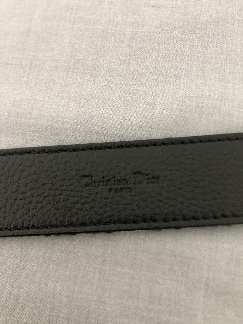 ベルド　ＣＤロゴ　シルバー　ネービーブルー　美品　男女兼用