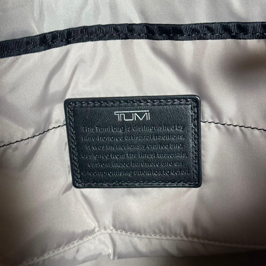 ⭐️未使用級⭐️TUMI エブリデイトートバッグ　レザー　ブラック　A収納可能