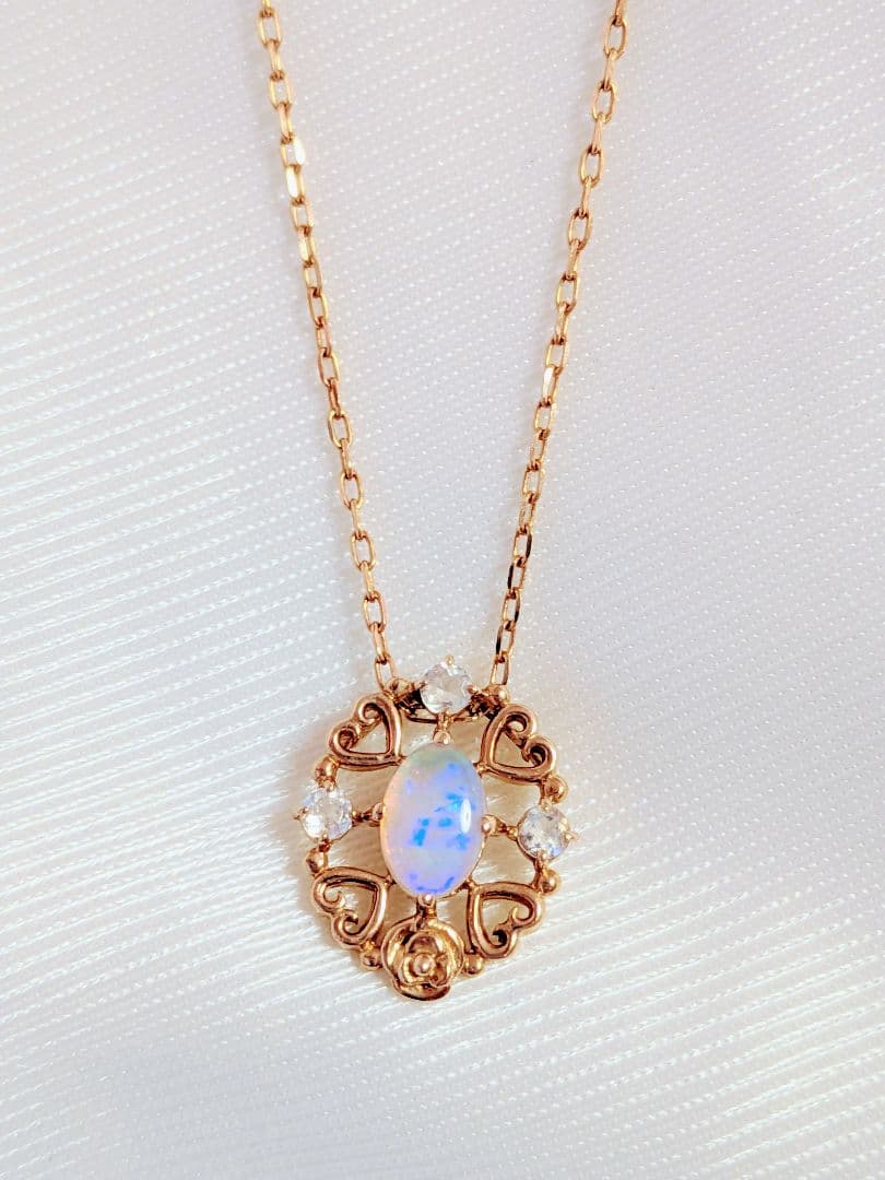 TAKE-UPディズニーコラボ✨️ 美女と野獣ネックレス