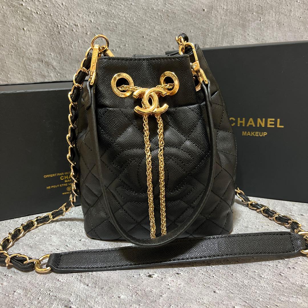 【新品未使用】シャネルブラック キルティング 巾着チェーンショルダーバッグ