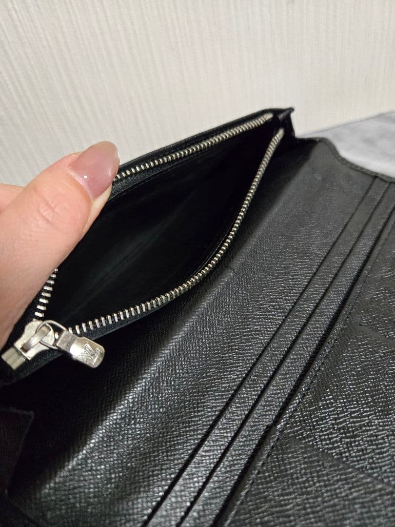LOUIS VUITTON ルイヴィトン エピ 二つ折り 長財布