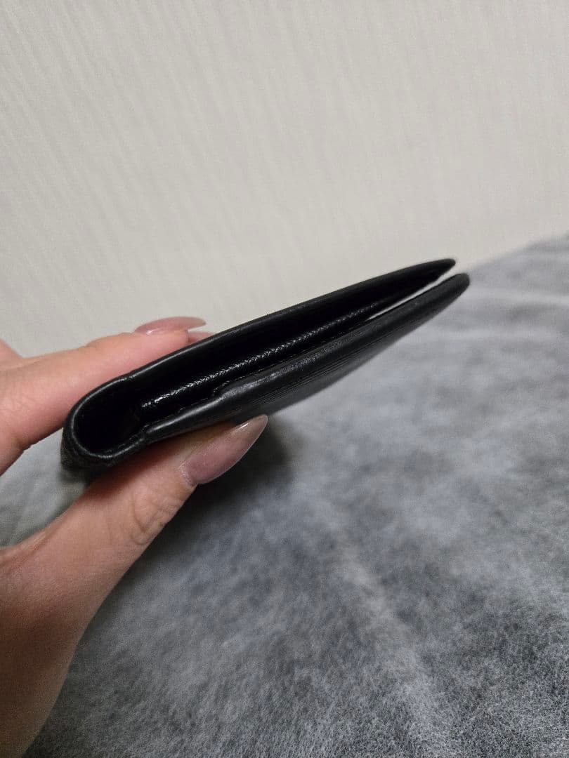 LOUIS VUITTON ルイヴィトン エピ 二つ折り 長財布