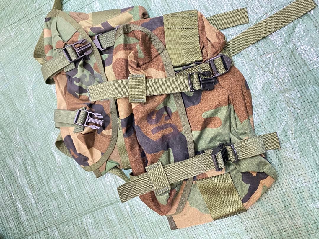 （2個セット）米軍実物 フィールドパック ブットパック ウッドランド