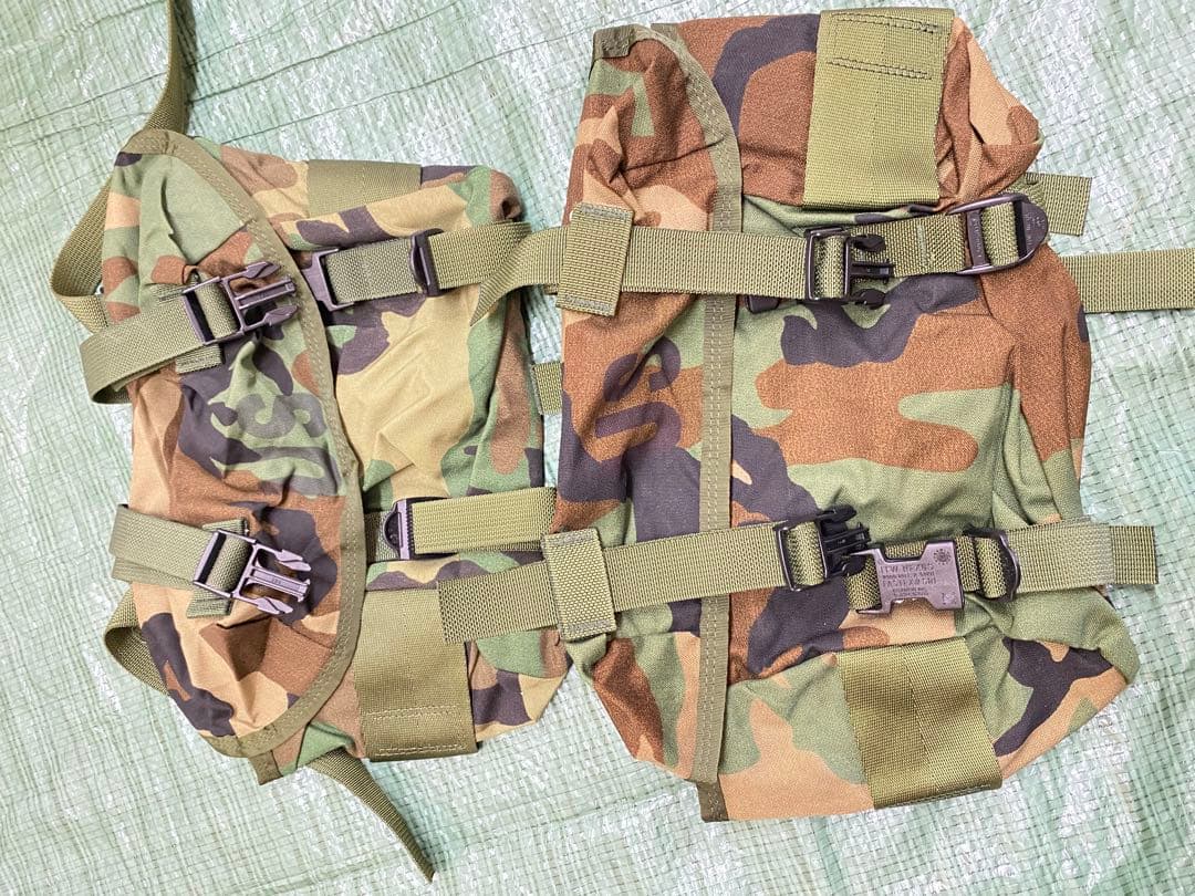 （2個セット）米軍実物 フィールドパック ブットパック ウッドランド