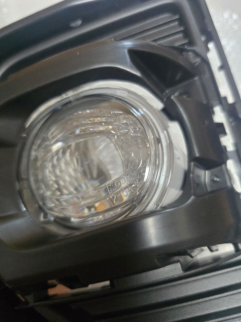 トヨタ フォグランプ 2個セット ハイエース 200系