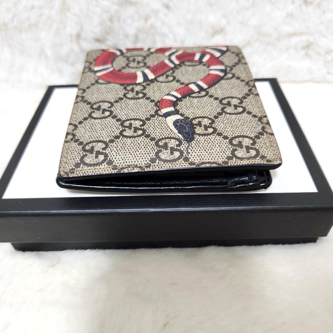 ✨極美品✨グッチ　二つ折り　小銭入れ　スネーク　アニマリエ　レザー　PVC