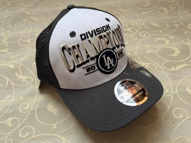 大谷翔平2025NL西地区優勝記念ロッカールーム選手着用9シリーズサイズフリー