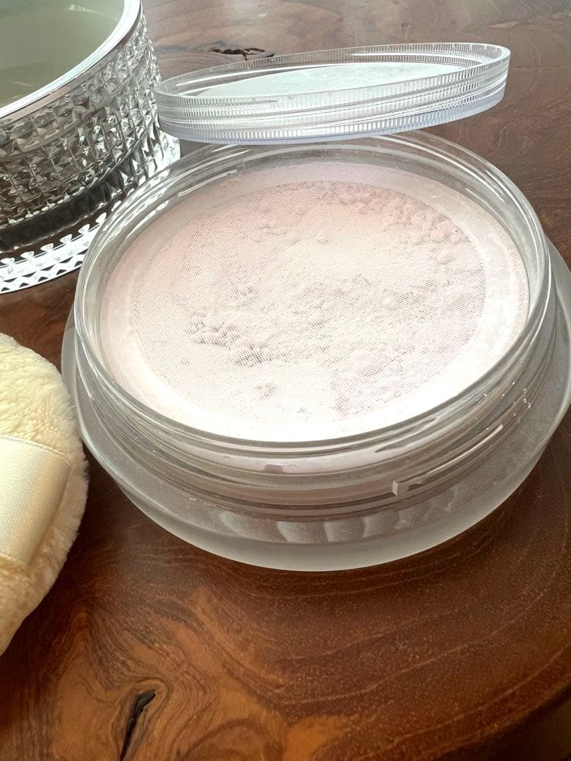 AQミリオリティフェイスパウダーn 30g